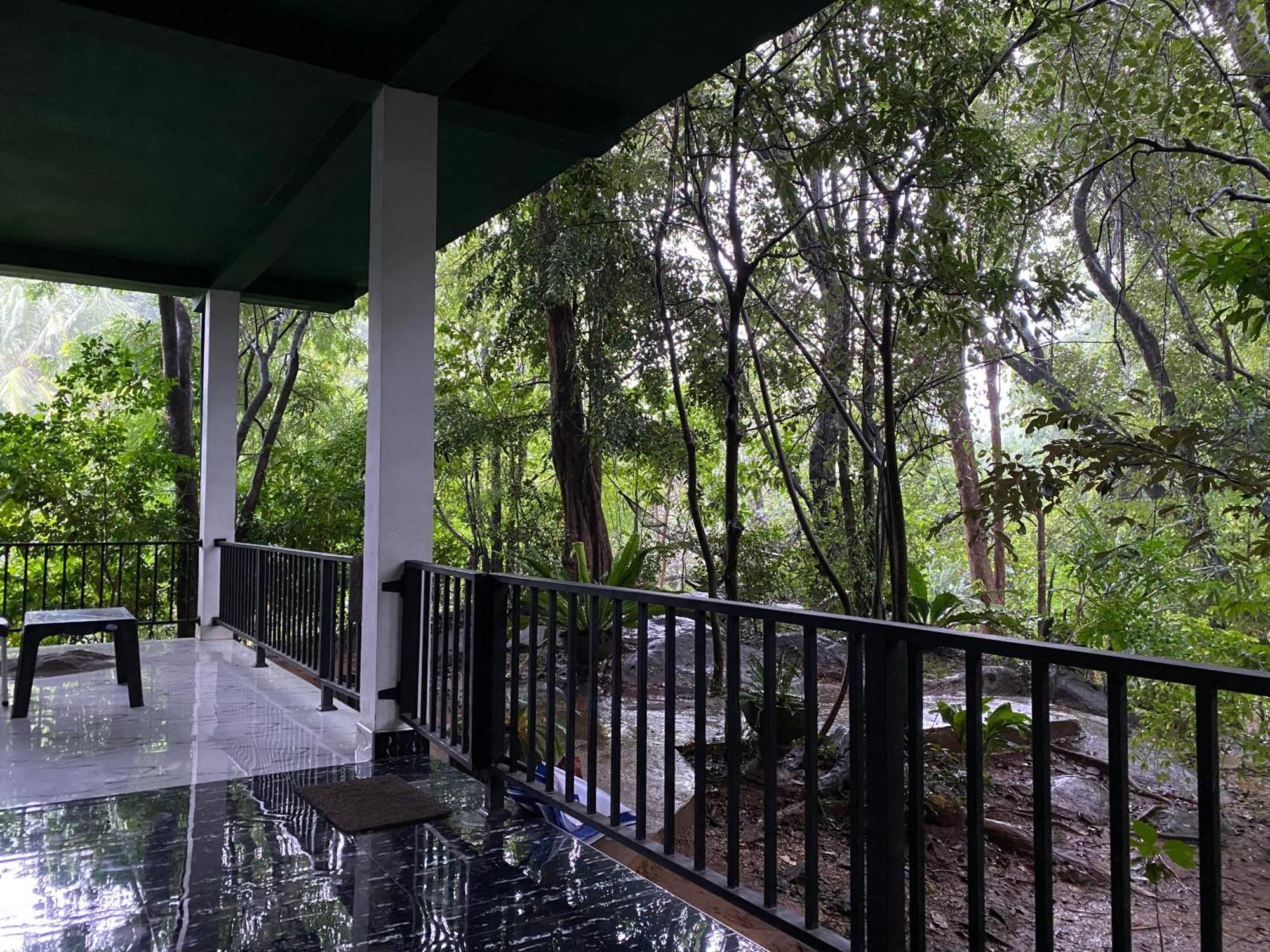 Green House Resort Σιγκιρίγια Εξωτερικό φωτογραφία
